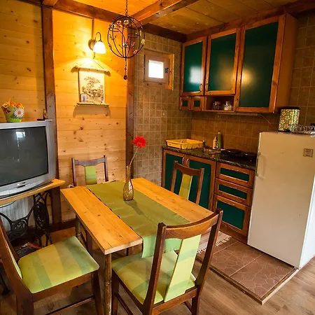 Etno Domek letniskowy *